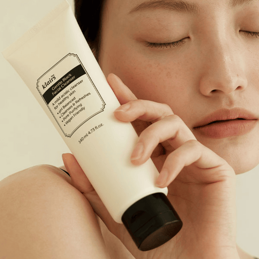 Gentle Black Facial Cleanser 140ml